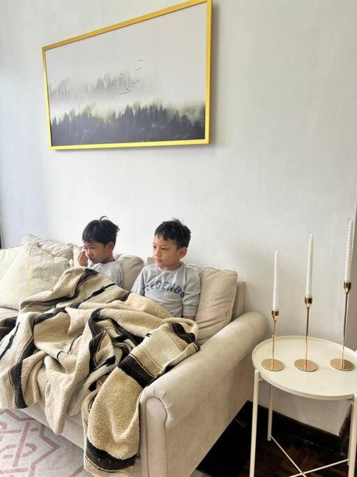 Lily Maison Apartment ตานาห์ราตา ภายนอก รูปภาพ